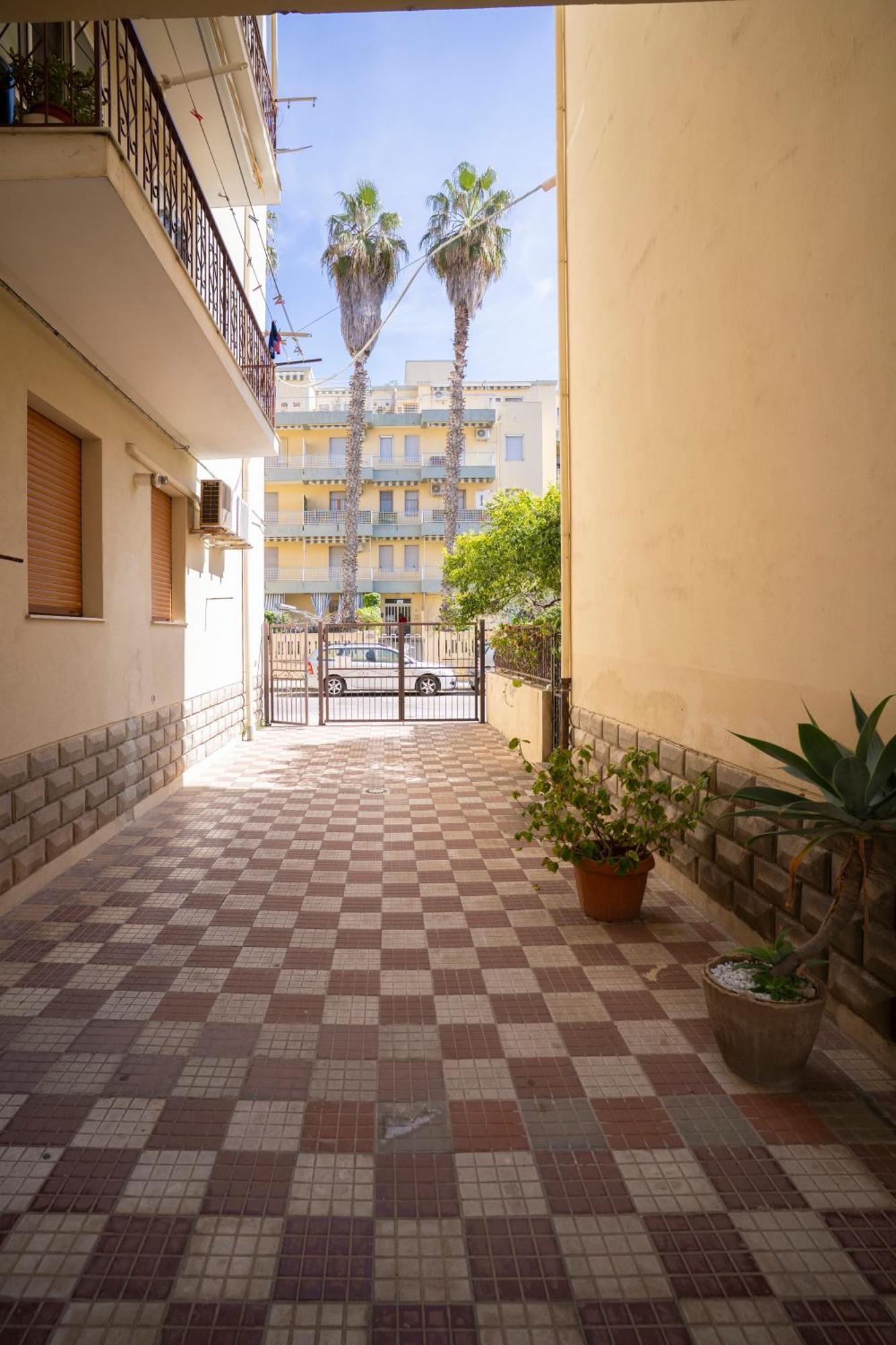 Nonna Rosas Apartment Alghero Bagian luar foto